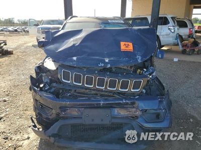 Piąte zdjęcie samochodu w środku: 2018 JEEP COMPASS LATITUDE VIN:3C4NJCBB5JT102594 - miniatura