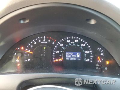 Zdjęcie 9 z 12 samochodu: 2011 TOYOTA CAMRY BASE VIN:4T1BF3EK4BU226939 - miniatura