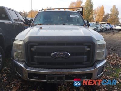 Piąte zdjęcie samochodu w środku: 2015 FORD F550 SUPER DUTY VIN:1FD0X5GTXFEC47834 - miniatura