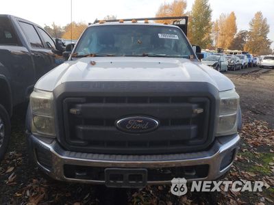 Piąte zdjęcie samochodu w środku: 2015 FORD F550 SUPER DUTY VIN:1FD0X5GTXFEC47834 - miniatura
