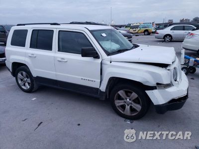 Czwarte zdjęcie samochodu z boku: 2016 JEEP PATRIOT LATITUDE VIN:1C4NJPFA2GD794319 - miniatura
