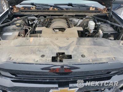 Zdjęcie 12 z 13 samochodu: 2018 CHEVROLET SILVERADO K1500 LT VIN:3GCUKRECXJG300502 - miniatura