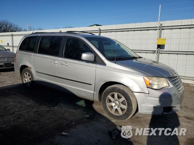 Czwarte zdjęcie samochodu z boku: 2010 CHRYSLER TOWN & COUNTRY TOURING VIN:2A4RR5D15AR352568 - miniatura