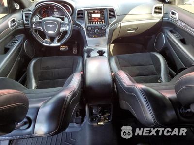 Zdjęcie 8 z 14 samochodu: 2015 JEEP GRAND CHEROKEE SRT-8 VIN:1C4RJFDJ6FC116143 - miniatura