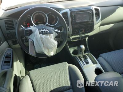 Zdjęcie 8 z 12 samochodu: 2015 TOYOTA TACOMA DOUBLE CAB VIN:3TMLU4EN5FM201511 - miniatura