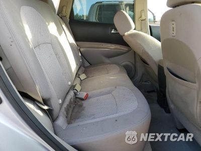 Zdjęcie 11 z 14 samochodu: 2011 NISSAN ROGUE S VIN:JN8AS5MTXBW163047 - miniatura