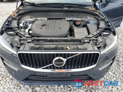 Zdjęcie 14 z 15 samochodu: 2022 VOLVO XC60 B5 MOMENTUM VIN:YV4L12RK0N1976482 - miniatura