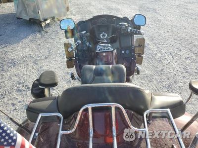 Zdjęcie 6 z 9 samochodu: 2006 HONDA GLDWNG VIN:1HFSC47G46A501007 - miniatura