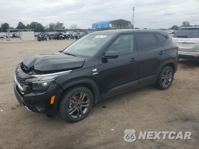 2023 KIA SELTOS LX KNDEPCAA2P7368627 - główne zdjęcie licytacji z USA - miniatura