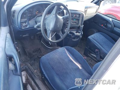 Zdjęcie 8 z 12 samochodu: 2001 CHEVROLET ASTRO VIN:1GCDL19W21B104369 - miniatura