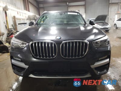 Piąte zdjęcie samochodu w środku: 2019 BMW X3 XDRIVE30I VIN:5UXTR9C58KLP81252 - miniatura