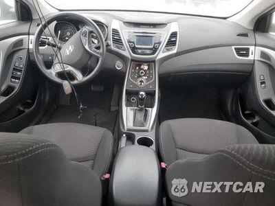 Zdjęcie 8 z 12 samochodu: 2016 HYUNDAI ELANTRA SE VIN:5NPDH4AE2GH676152 - miniatura