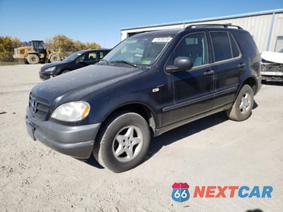 1999 MERCEDES-BENZ ML 320 4JGAB54E1XA143959 - główne zdjęcie licytacji z USA - miniatura