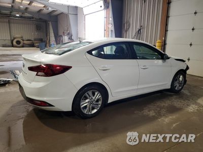 Trzecie zdjęcie samochodu z tyłu: 2020 HYUNDAI ELANTRA SEL VIN:5NPD84LF0LH623143 - miniatura