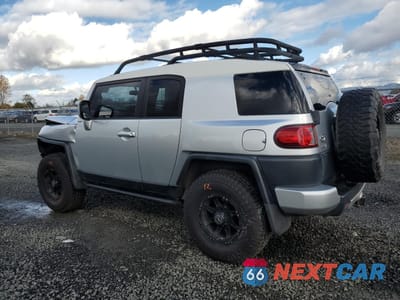 Drugie zdjęcie samochodu z przodu: 2008 TOYOTA FJ CRUISER VIN:JTEBU11F38K052742 - miniatura