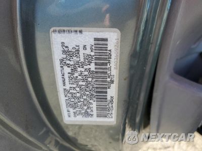Zdjęcie 13 z 13 samochodu: 2000 TOYOTA SIENNA LE VIN:4T3ZF13C8YU178599 - miniatura
