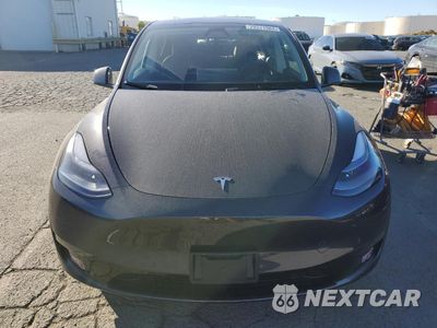 Piąte zdjęcie samochodu w środku: 2024 TESLA MODEL Y VIN:7SAYGDED7RF162890 - miniatura