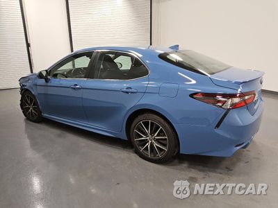 Drugie zdjęcie samochodu z przodu: 2024 TOYOTA CAMRY SE NIGHT SHADE VIN:4T1G11AK7RU221579 - miniatura