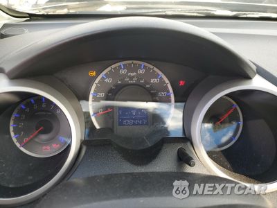 Zdjęcie 9 z 14 samochodu: 2010 HONDA FIT SPORT VIN:JHMGE8H63AC002931 - miniatura