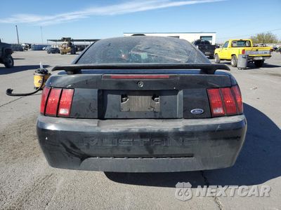 Zdjęcie 6 z 14 samochodu: 2001 FORD MUSTANG VIN:1FAFP40401F127576 - miniatura