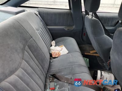 Zdjęcie 10 z 12 samochodu: 1994 OLDSMOBILE CUTLASS SUPREME S VIN:1G3WH15M2RD327803 - miniatura