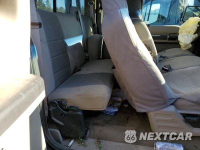 Zdjęcie 10 z 13 samochodu: 2008 FORD F250 SUPER DUTY VIN:1FTSX21R48EB72107 - miniatura