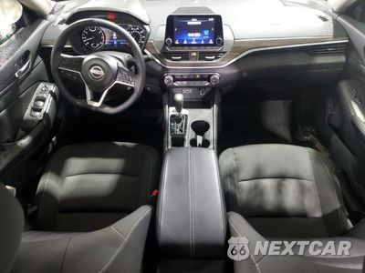 Zdjęcie 8 z 12 samochodu: 2025 NISSAN ALTIMA SV VIN:1N4BL4DV7SN302832 - miniatura