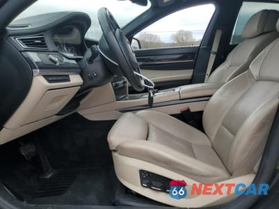 Zdjęcie 7 z 14 samochodu: 2010 BMW 750 I VIN:WBAKA8C51ACY36084 - miniatura