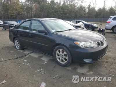 Czwarte zdjęcie samochodu z boku: 2005 TOYOTA CAMRY LE VIN:4T1BE30K15U020119 - miniatura