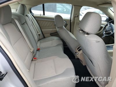 Zdjęcie 10 z 14 samochodu: 2016 FORD TAURUS SEL VIN:1FAHP2H86GG119229 - miniatura
