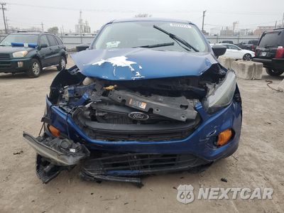 Piąte zdjęcie samochodu w środku: 2019 FORD ESCAPE S VIN:1FMCU0F75KUA82269 - miniatura