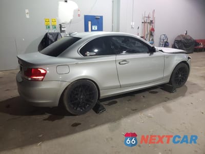 Trzecie zdjęcie samochodu z tyłu: 2008 BMW 128 I VIN:WBAUP73518VF08117 - miniatura