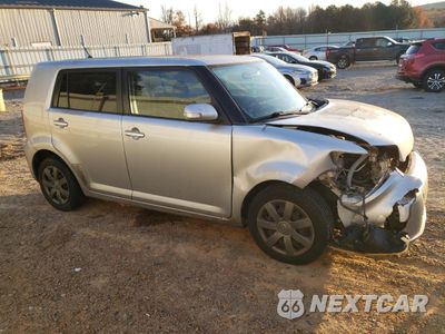Czwarte zdjęcie samochodu z boku: 2008 TOYOTA SCION XB VIN:JTLKE50E381042076 - miniatura