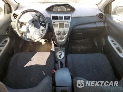 Zdjęcie 8 z 12 samochodu: 2008 TOYOTA YARIS VIN:JTDBT923281250437 - miniatura