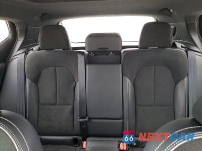 Zdjęcie 10 z 15 samochodu: 2019 VOLVO XC40 T5 MOMENTUM VIN:YV4162XZ1K2009216 - miniatura