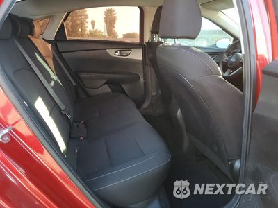 Zdjęcie 10 z 12 samochodu: 2019 KIA FORTE FE VIN:3KPF24ADXKE138247 - miniatura