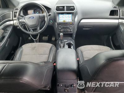 Zdjęcie 8 z 15 samochodu: 2017 FORD EXPLORER XLT VIN:1FM5K7DH6HGD91193 - miniatura