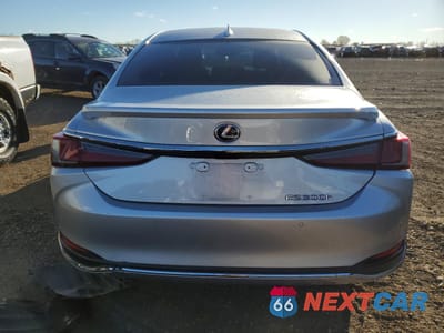 Zdjęcie 6 z 12 samochodu: 2021 LEXUS ES 300H VIN:58ADA1C13MU002448 - miniatura