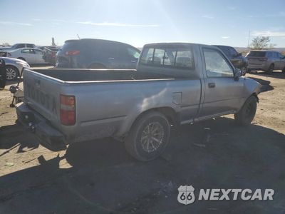Trzecie zdjęcie samochodu z tyłu: 1993 TOYOTA PICKUP 1/2 TON SHORT WHEELBASE STB VIN:4TARN81A9PZ067664 - miniatura