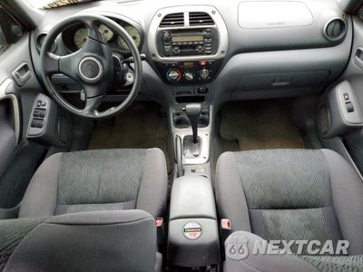 Zdjęcie 8 z 13 samochodu: 2002 TOYOTA RAV4 VIN:JTEHH20V116000358 - miniatura
