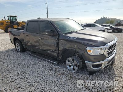 Czwarte zdjęcie samochodu z boku: 2020 RAM 1500 BIG HORN/LONE STAR VIN:1C6RREFT3LN117968 - miniatura