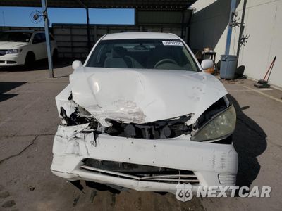 Piąte zdjęcie samochodu w środku: 2005 TOYOTA CAMRY LE VIN:4T1BE32K65U583292 - miniatura