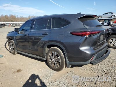 Drugie zdjęcie samochodu z przodu: 2021 TOYOTA HIGHLANDER HYBRID XLE VIN:5TDGBRCHXMS518358 - miniatura