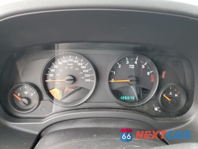 Zdjęcie 9 z 13 samochodu: 2010 JEEP COMPASS SPORT VIN:1J4NT4FA2AD654961 - miniatura