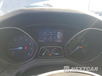 Zdjęcie 9 z 14 samochodu: 2013 FORD FOCUS SE VIN:1FADP3F21DL308618 - miniatura