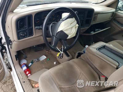 Zdjęcie 8 z 12 samochodu: 2005 CHEVROLET SILVERADO K1500 VIN:2GCEK19B351333878 - miniatura