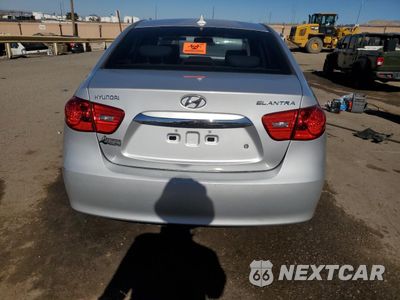 Zdjęcie 6 z 12 samochodu: 2010 HYUNDAI ELANTRA BLUE VIN:KMHDU4AD8AU913917 - miniatura