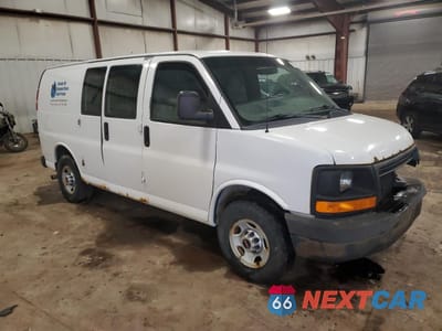 Czwarte zdjęcie samochodu z boku: 2011 GMC SAVANA G2500 VIN:1GTZGFBA0A1151587 - miniatura