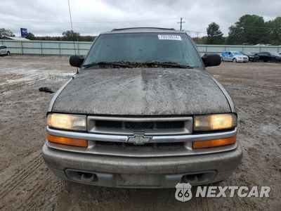 Piąte zdjęcie samochodu w środku: 2002 CHEVROLET BLAZER VIN:1GNDT13W12K234080 - miniatura
