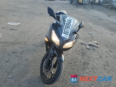 Drugie zdjęcie samochodu z przodu: 2016 KAWASAKI EX300 A VIN:JKAEX8A11GDA25965 - miniatura